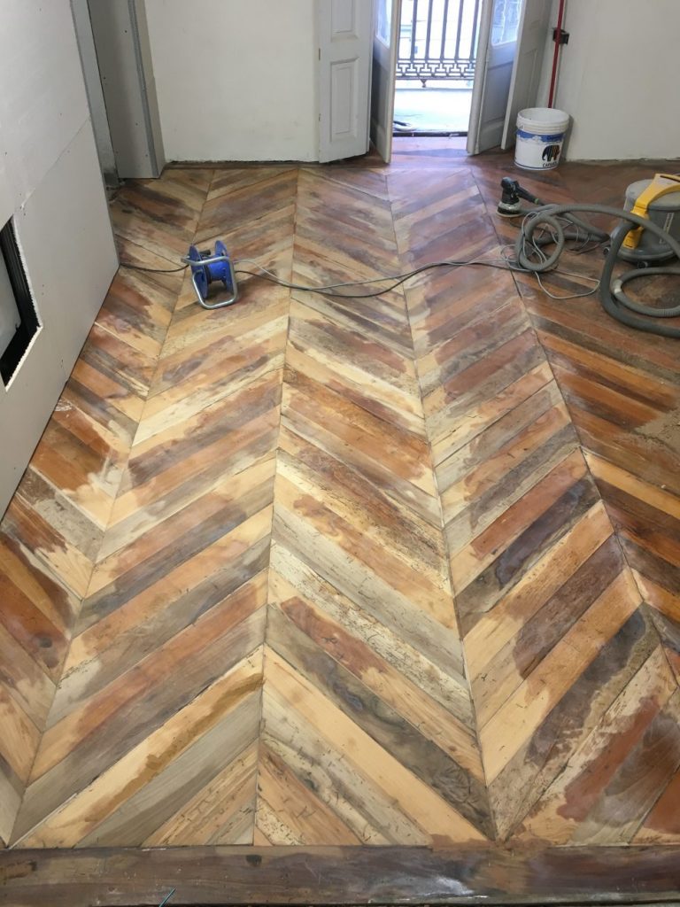 restauro-parquet-03-e1615967105131-768x1024-min
